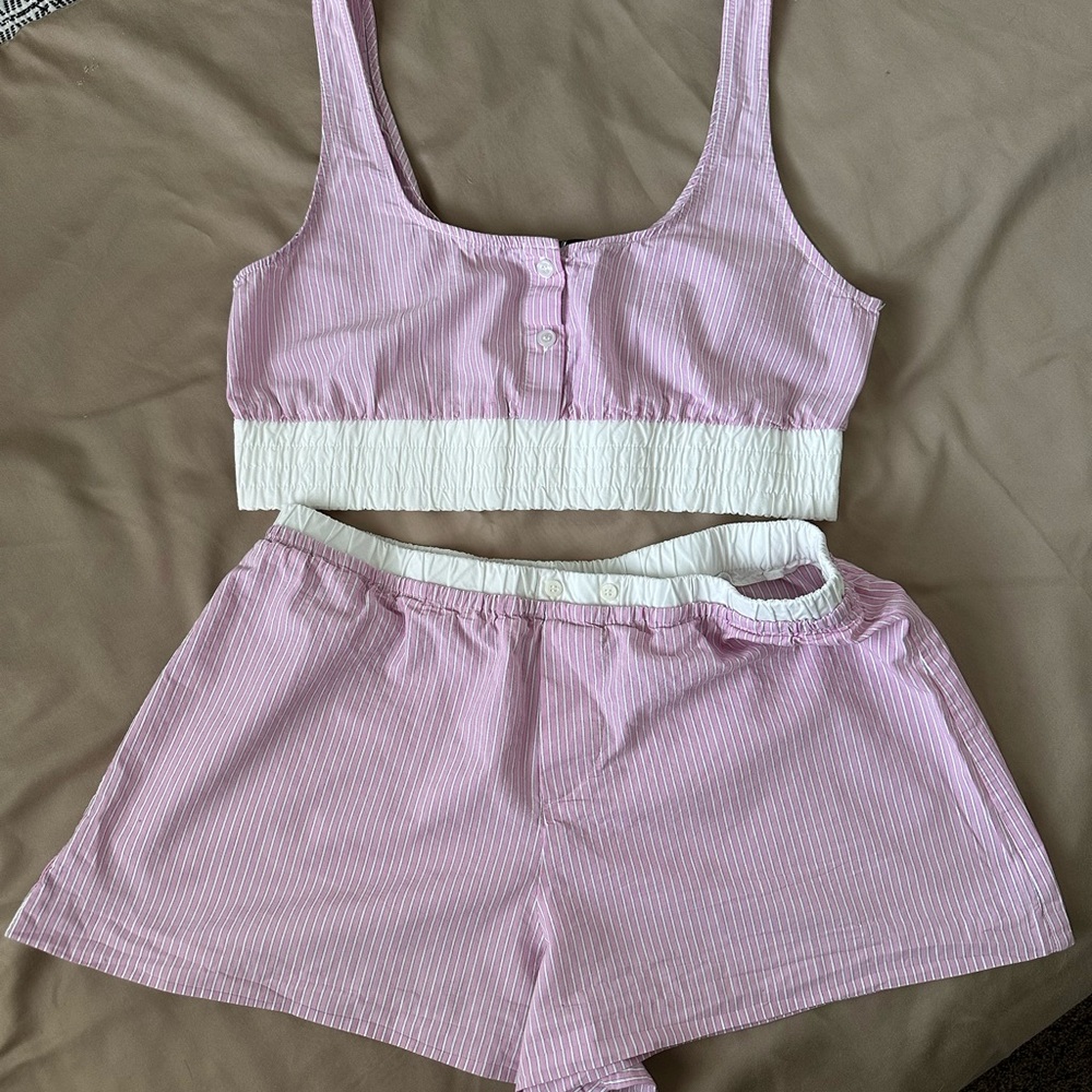 Zara Pink and White Striped PJ Set, sz. M
